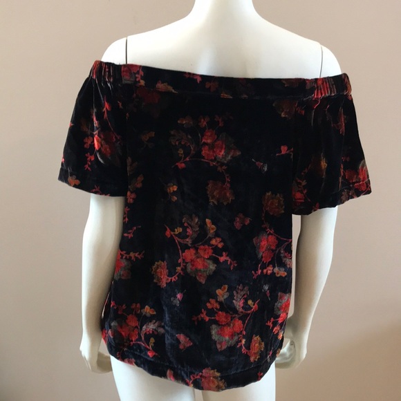 LOFT FLORAL VELVET TOP - Picture 2 of 5